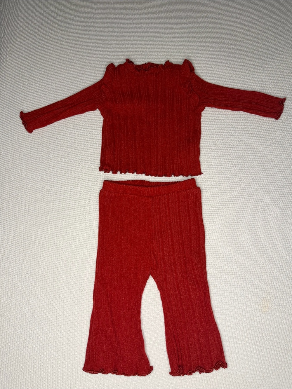 Old Navy Red Ribbed Knit Two-Piece Baby 3-6m Set with Ruffle Trim